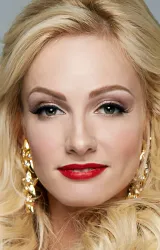 Полина Максимова