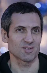 Сергей Комаров